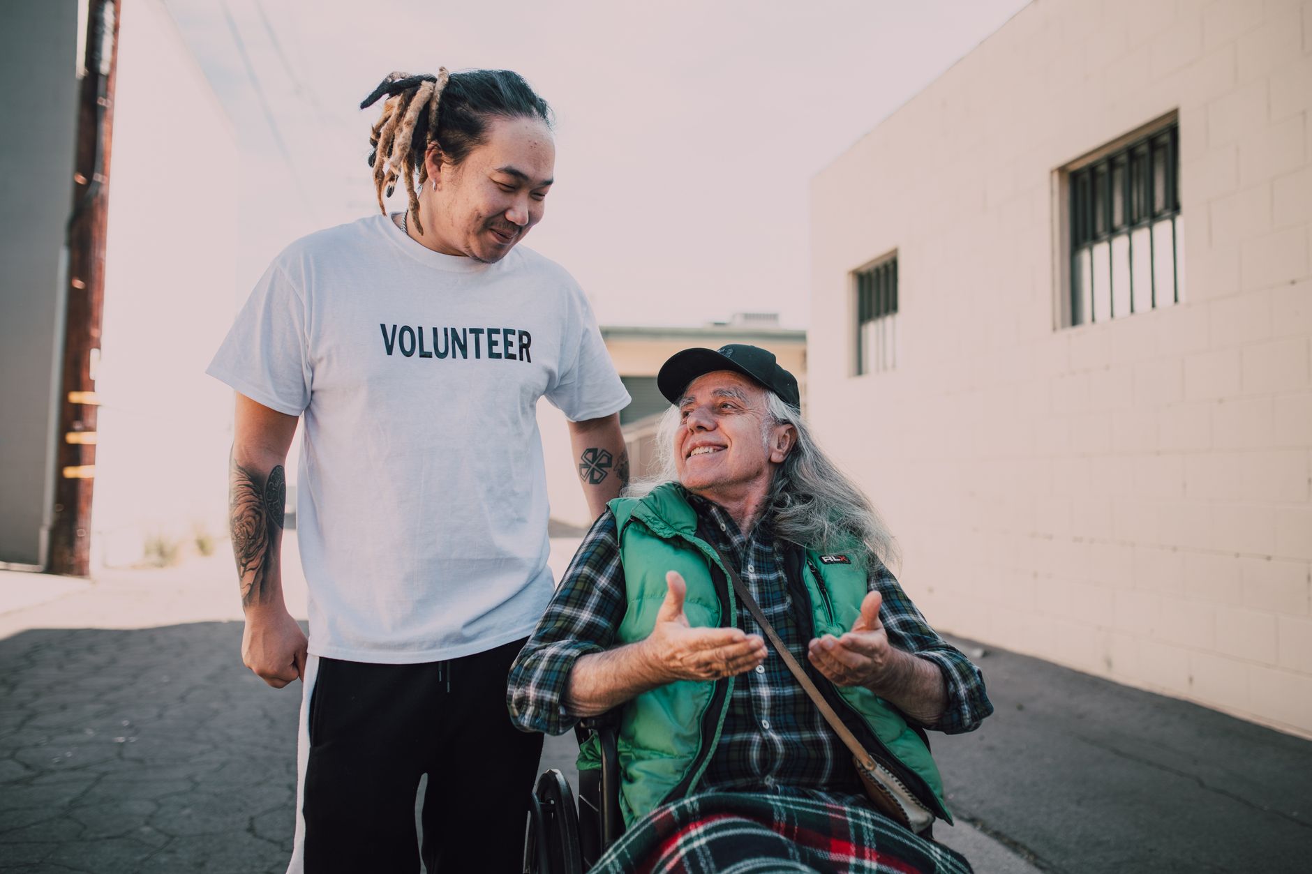 Ilustracja: Befriending Service Setup Guide UK: How to Launch a Loc Befriending Service Setup Guide UK: How to Launch a Local Scheme - zdjecie w tresci