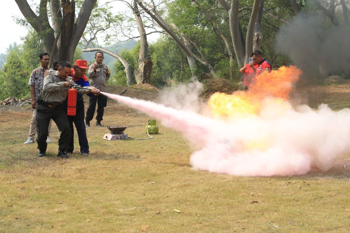 Community First Responder Training UK: Costs, Hours and How to Join - ilustracja artykulu